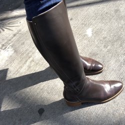 Dr Shoe Shine “Rafael” - After he shined my boots!
