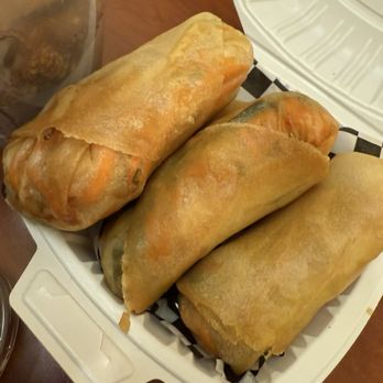 D'Pinoy Joint - Fried Vegetable Lumpia - Filipino Near Me - Las Vegas, Nevada D'Pinoy Joint - Fried Vegetable Lumpia - Filipino Near Me - Las Vegas, Nevada