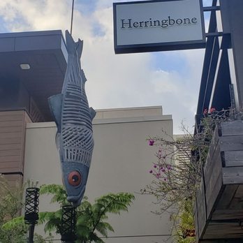 Herringbone Waikiki - Herringbone Waikiki - Seafood Near Me - Honolulu, Hawaii