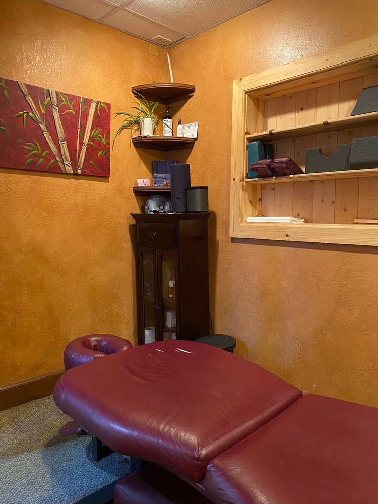 LAKE TAHOE WELLNESS CENTER Updated October 2024 36 Reviews 695