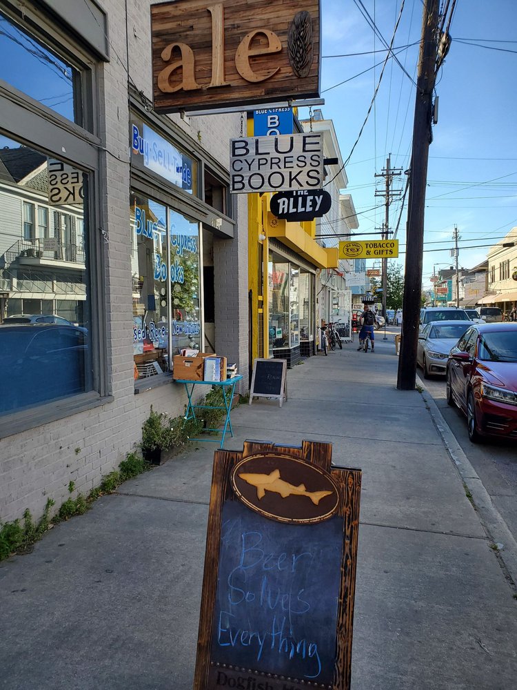 ALE ON OAK 96 Photos & 78 Reviews Pubs 8124 Oak St, New Orleans