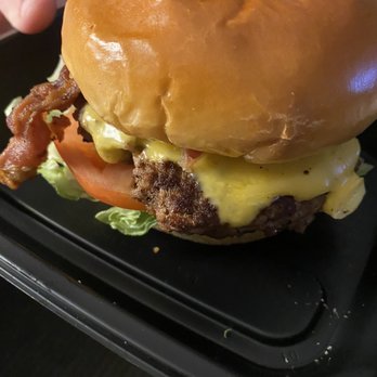 Applebee's Grill + Bar - Bacon cheeseburger - American Near Me - Anchorage, Alaska Applebee's Grill + Bar - Bacon cheeseburger - American Near Me - Anchorage, Alaska