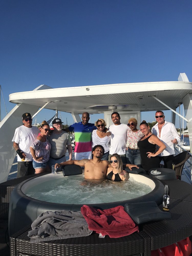 MOONBEAM GATEWAY MARINA 16 Photos & 19 Reviews Marinas 3260