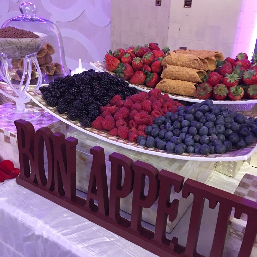 Bon Cafetit - Caterers Near Me - Granada Hills, California