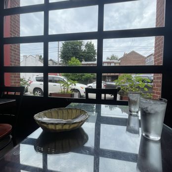 Thai Me Up - Thai Near Me - Pittsburgh, Pennsylvania