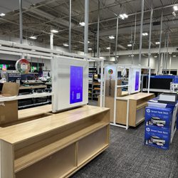Best Buy - future Chromebook display
