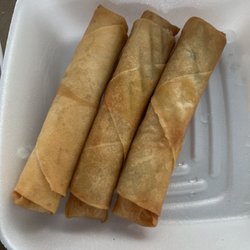 Bangkok Cuisine - Ordered egg rolls but got spring rolls