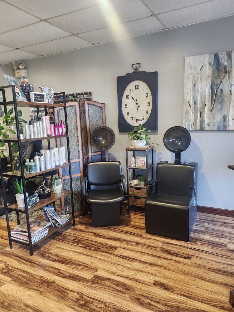 Off 7th Hair & Nail Studio Logo