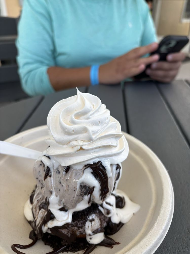 Guyer’s Ice Cream & Doughnuts  Image