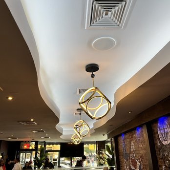 Malecon Restaurant - the interior of the restaurant - Dominican Near Me - New York, New York Malecon Restaurant - the interior of the restaurant - Dominican Near Me - New York, New York
