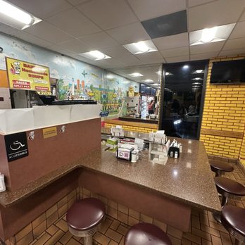 Dandee Donut Factory - Donuts Near Me - Pompano Beach, Florida Dandee Donut Factory - Donuts Near Me - Pompano Beach, Florida