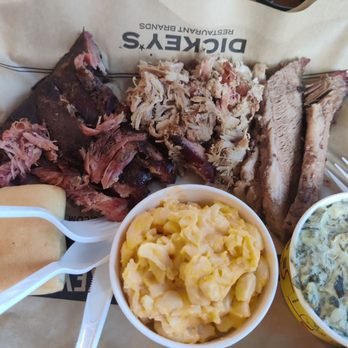 Dickey's Barbecue Pit - 3 Meat Plate Rib, pulled pork and brisket Mac and cheese, creamy spinach - Barbeque Near Me - Pooler, Georgia