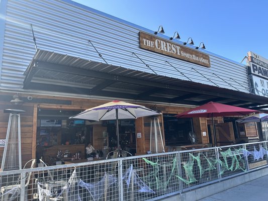 The Crest Sports Bar & Grill by null