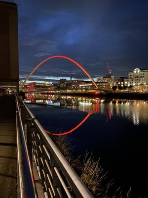 Gateshead Millennium Bridge by null