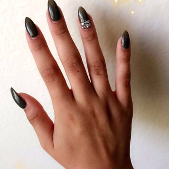 Oasis Nails - Nail Salons Near Me - Whittier, California