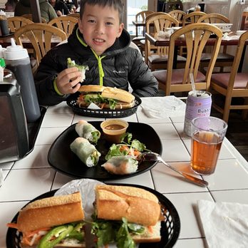 Super Super Restaurant - Combination, Fresh Spring Rolls, pork sandwich, complimentary hot tea, and taro bubble tea drink. - Vietnamese Near Me - Berkeley, California Super Super Restaurant - Combination, Fresh Spring Rolls, pork sandwich, complimentary hot tea, and taro bubble tea drink. - Vietnamese Near Me - Berkeley, California