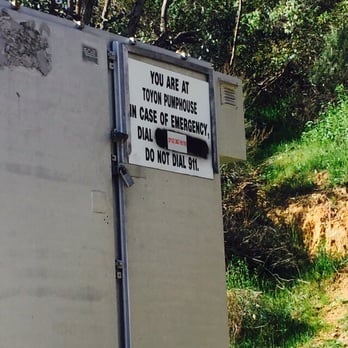 Amir's Garden - Just a sign that you're taking the same trail as I did - Parks Near Me - Los Angeles, California