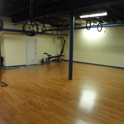 Com Expressao - Second training space, with rings and climbing rope