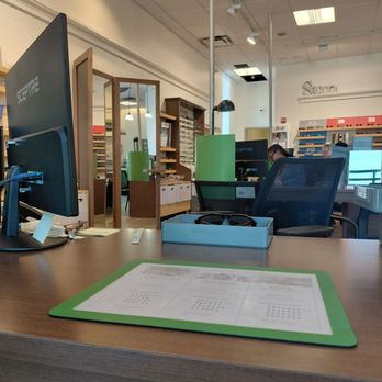 Pearle Vision - Optometrists Near Me - Lyndhurst, Ohio Pearle Vision - Optometrists Near Me - Lyndhurst, Ohio