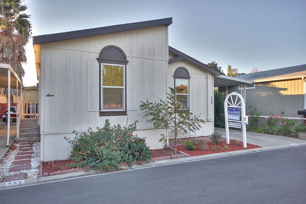 CASA DEL LAGO MOBILE HOME PARK Updated September 2024 11 Photos & 40 Reviews 2151 Oakland