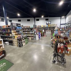M & M Package - Liquor store