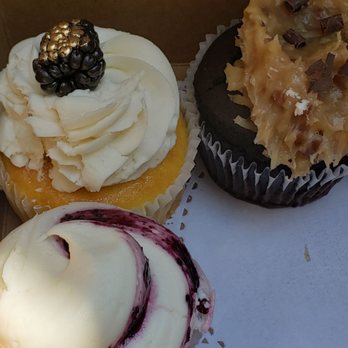 Mix Bakery - Bakeries Near Me - Merced, California