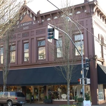La Bella Casa - Gift Shops Near Me - McMinnville, Oregon La Bella Casa - Gift Shops Near Me - McMinnville, Oregon