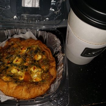 Eclairons - Spinach and feta quiche and hazelnut latte - Desserts Near Me - Arlington, Virginia Eclairons - Spinach and feta quiche and hazelnut latte - Desserts Near Me - Arlington, Virginia