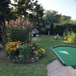 Susan's Garden Miniature Golf