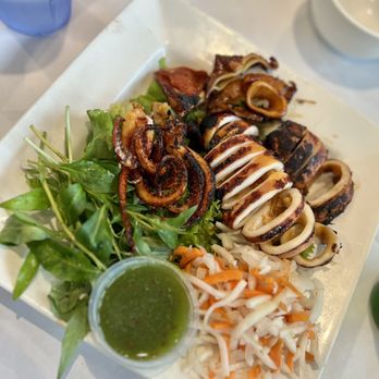 Bien Hen Restaurant - Grilled whole squid - Seafood Near Me - Westminster, California