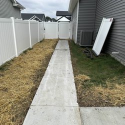 Heaths Outdoor Services - Concrete Walkway
