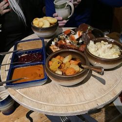 Viikinkiravintola Harald - Main Course King Shield