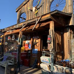 Cowboy Corner - Outside