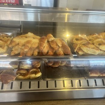 New Buenos Aires - Pastries ready to go! - Argentine Near Me - Burbank, California New Buenos Aires - Pastries ready to go! - Argentine Near Me - Burbank, California