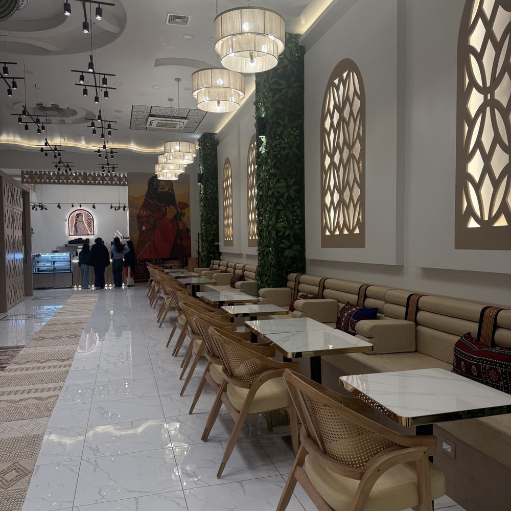 Maleeha Cafe - Seating - Desserts Near Me - Bronx, New York