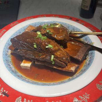 Wang Jiang Lou - Beef short ribs - Chinese Near Me - Virginia Beach, Virginia Wang Jiang Lou - Beef short ribs - Chinese Near Me - Virginia Beach, Virginia