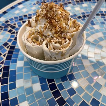 Jack's Shack - Rolled creation butter pecan - Ice Cream & Frozen Yogurt Near Me - Sun City Center, Florida