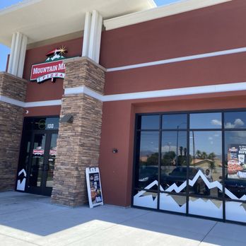 Mountain Mike's Pizza - Exterior - Chicken Wings Near Me - North Las Vegas, Nevada