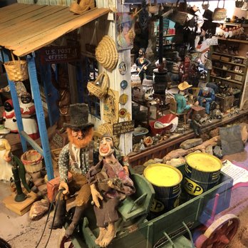 Tinkertown Museum - Museums Near Me - Sandia Park, New Mexico