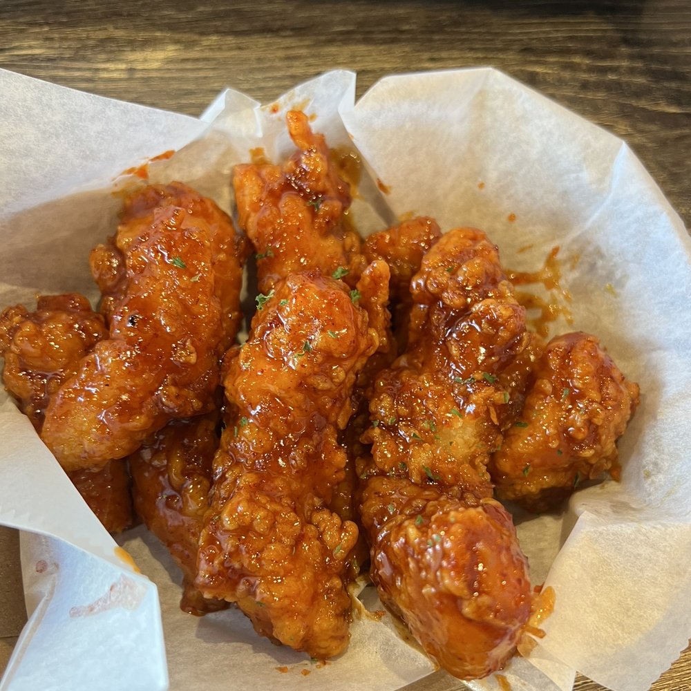 Firefox & CM Chicken - Garlic Spicy Chicken - Korean Near Me - Grand Rapids, Michigan Firefox & CM Chicken - Garlic Spicy Chicken - Korean Near Me - Grand Rapids, Michigan