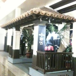 Hollister Co