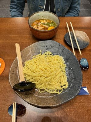 Yasubee Authentic Ramen by null