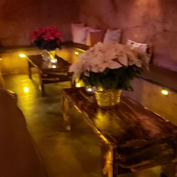 Rails Steakhouse - Cave - Steakhouses Near Me - Towaco, New Jersey