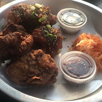 Blood Brothers Brewing - Chicken plate ($25) - Breweries Near Me - Toronto, Ontario Blood Brothers Brewing - Chicken plate ($25) - Breweries Near Me - Toronto, Ontario