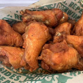 Wingstop - Hot buffalo wings - Chicken Wings Near Me - Beaverton, Oregon