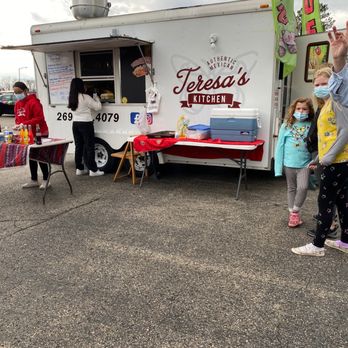 Teresa's Kitchen - a food truck with people standing in front of it - Food Trucks Near Me - Kalamazoo, Michigan