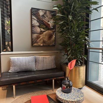 W Amsterdam - Lobby - Hotels Near Me - Amsterdam, New Hampshire