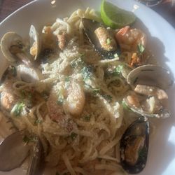 Don Lucho Restaurant - Seafood linguine!!!