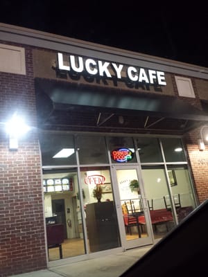 Lucky Cafe by null