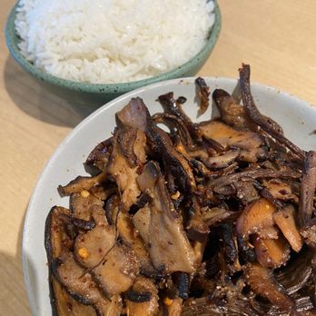 Jun Bistro - Mushrooms w a side of rice - Chinese Near Me - Milpitas, California Jun Bistro - Mushrooms w a side of rice - Chinese Near Me - Milpitas, California